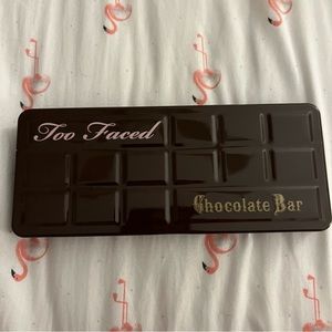 Too Faced Chocolate Bar